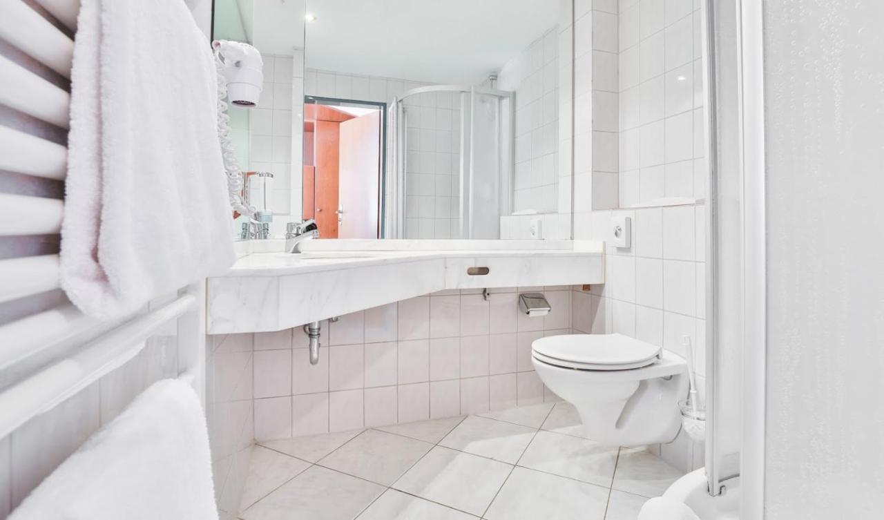 Hotel-Gasthaus "Krone" Boetzingen 외부 사진